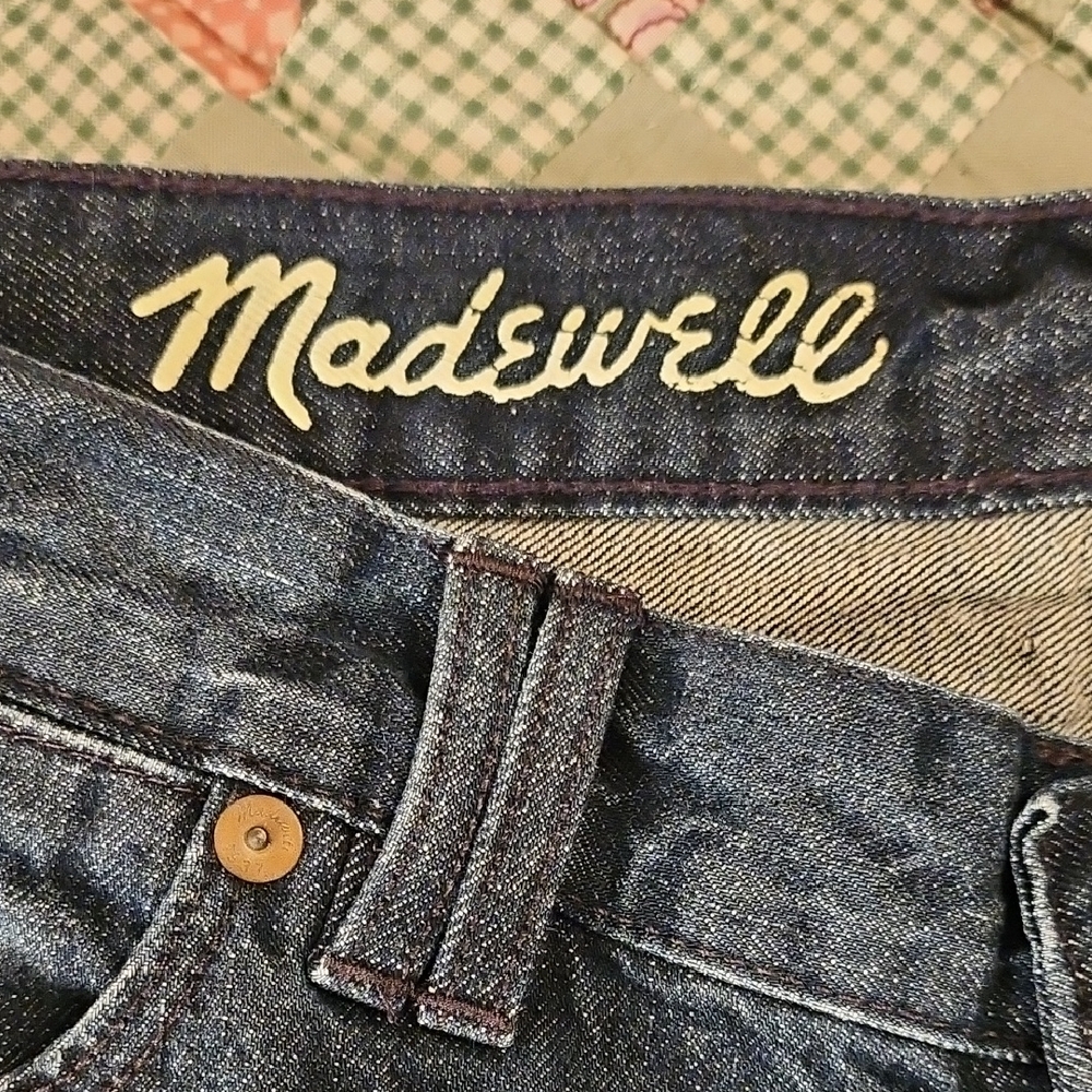 Madewell Mid-Rise Cutoff Shorts - Size 28 - Picture 6 of 7